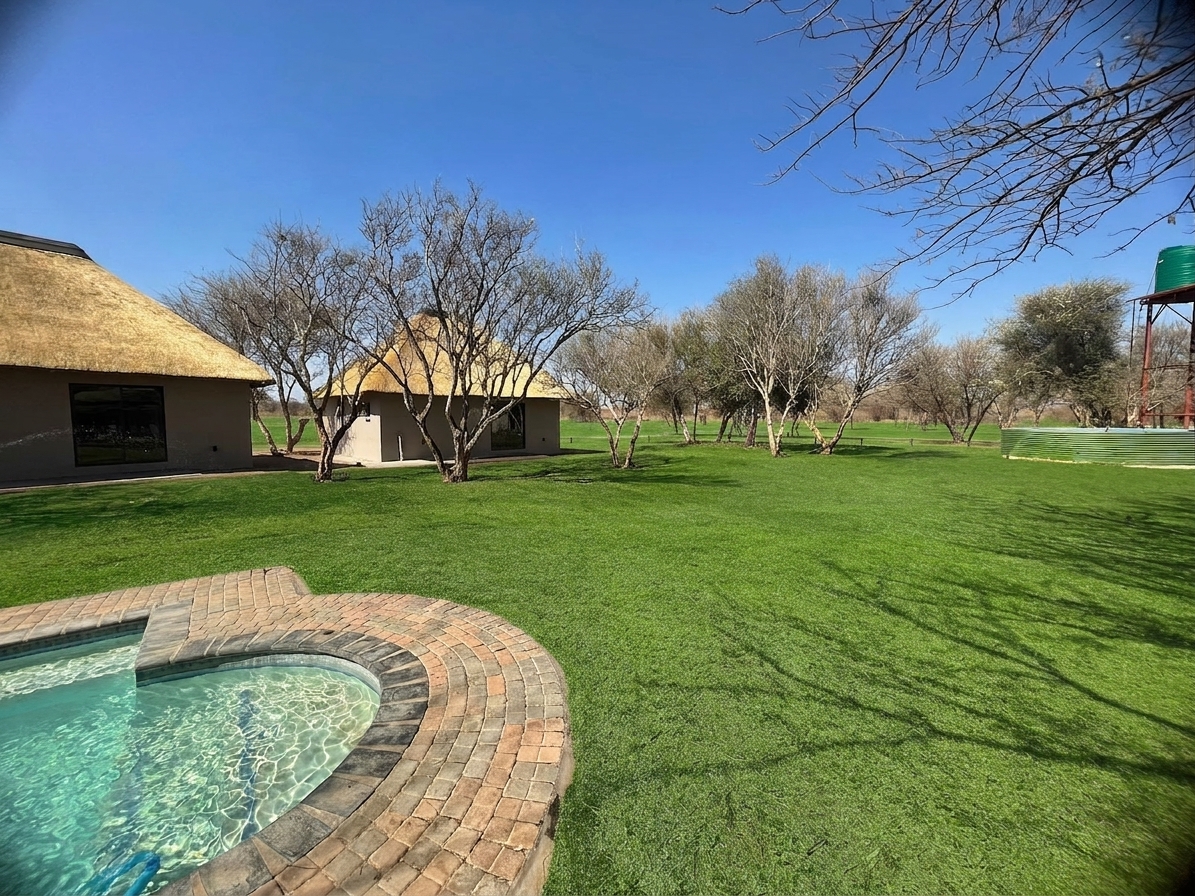 Vaalpenskraal Game Reserve photograph, estate and hunt weeks (archive frame 3 of 52).