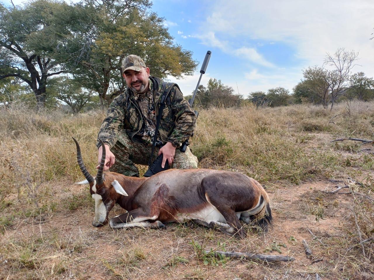 Vaalpenskraal Game Reserve photograph, estate and hunt weeks (archive frame 9 of 52).