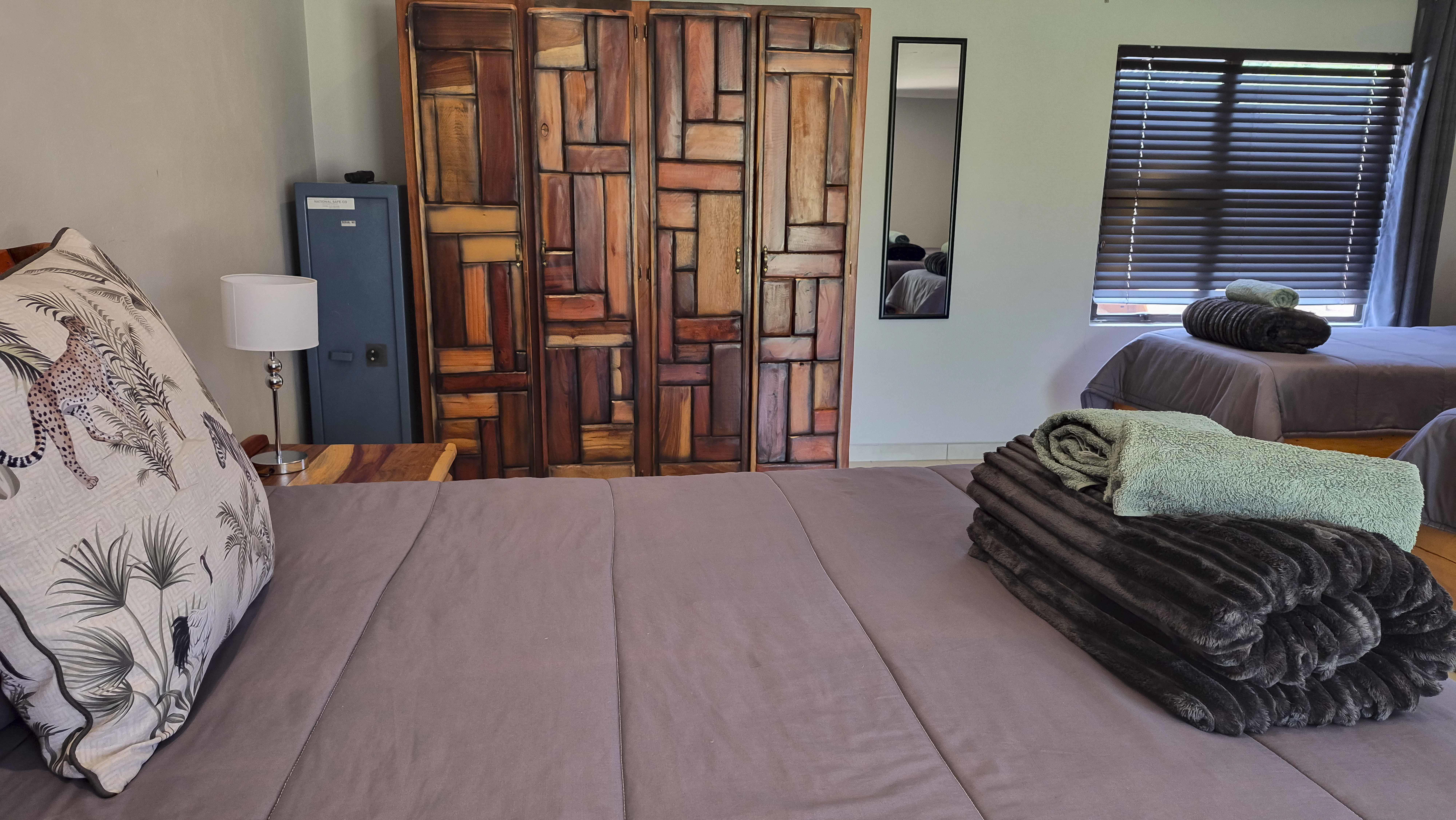 Vaalpenskraal lodge and camp: Valuables